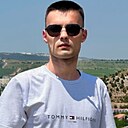 Роман, 44 года