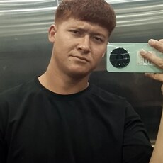 Фотография мужчины Валерий, 19 лет из г. Екатеринбург