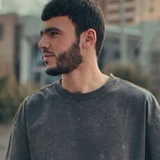 Фотография мужчины Сухроб, 23 года из г. Екатеринбург