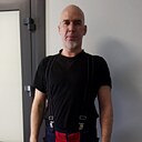 Денис, 44 года