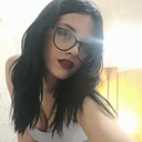 Вика, 23 года