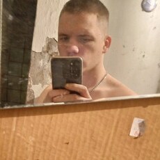 Фотография мужчины Егор Простов, 19 лет из г. Новоалтайск