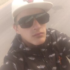 Фотография мужчины Михаил, 21 год из г. Старые Дороги