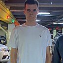 Артём, 23 года