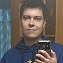 Максим, 23 года