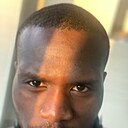Darcy Eber, 24 года
