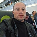 Artur, 32 года