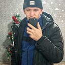 Максим, 23 года