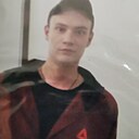 Максим, 23 года