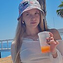 Милалика, 19 лет
