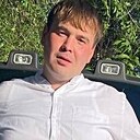 Слава, 33 года