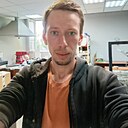 Валентин, 33 года