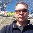 Максим, 42 года