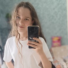 Фотография девушки Лиза, 18 лет из г. Енакиево