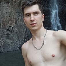 Илья, 21 из г. Москва.