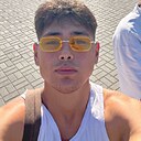 Рома, 22 года