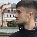 Гена, 22 года
