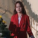 Полина, 22 года