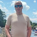 Максим, 34 года