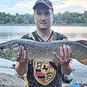 Виктор, 33 года