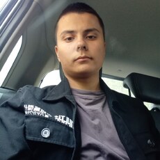 Фотография мужчины Павел, 20 лет из г. Владивосток