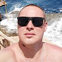 Виктор, 34 года