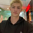 Владислав, 19 лет