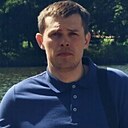 Денис, 33 года
