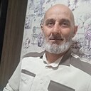 Амир, 53 года