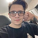 Максим, 24 года