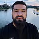 Иса, 32 года