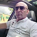 Миша, 42 года