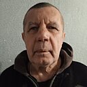 Виктор, 69 лет