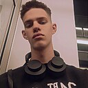 Кирилл, 18 лет