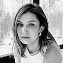 Алсу, 42 года