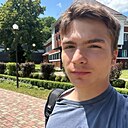 Роман, 19 лет