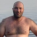 Аво, 33 года