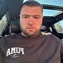 Максим, 33 года