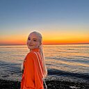 Алёна, 18 лет