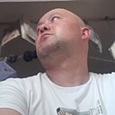 Azizhon, 42 года