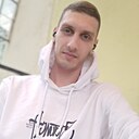 Артур, 24 года