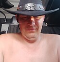 Eskander, 44 года