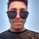 Андрей, 24 года