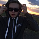 Антон, 19 лет
