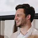 Роман, 25 лет