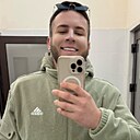 Антон, 24 года