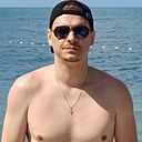 Лев, 34 года