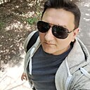 Антон, 33 года