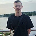 Илья, 22 года