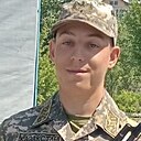 Олег, 23 года